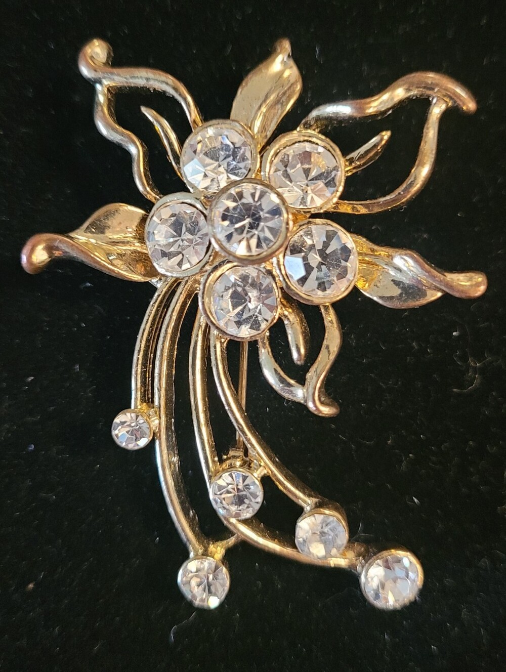 Vintage Rhinestone Floral Spray Brooch Gold Tone Flower Pin